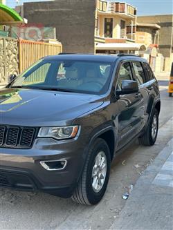 جیپ گراند شیرۆکی